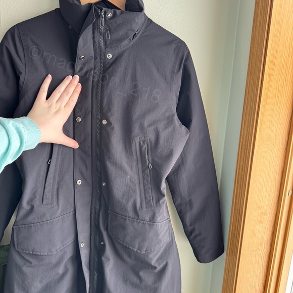 Patagonia City Storm Parka Black Small 700-fill Down Insulation Windproof S - Picture 11 of 15
